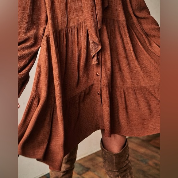 SÉZANE Selena Dress in Copper Brown - Picture 4 of 5